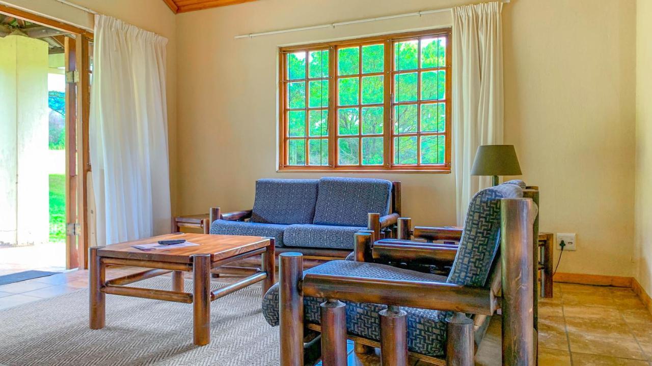 Wits End Mountain Resort Champagne Valley Екстериор снимка