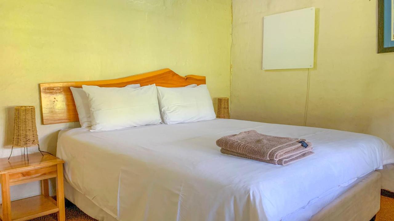 Wits End Mountain Resort Champagne Valley Екстериор снимка