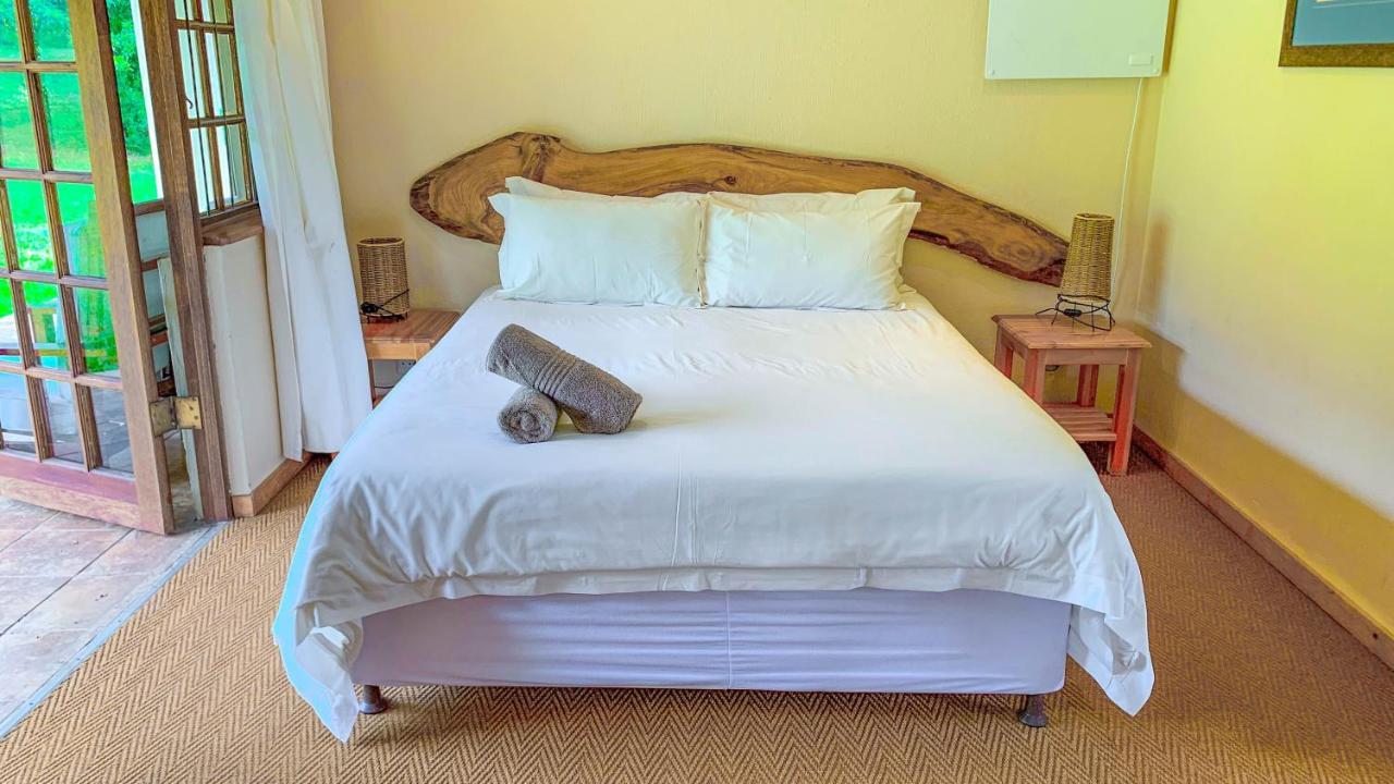 Wits End Mountain Resort Champagne Valley Екстериор снимка